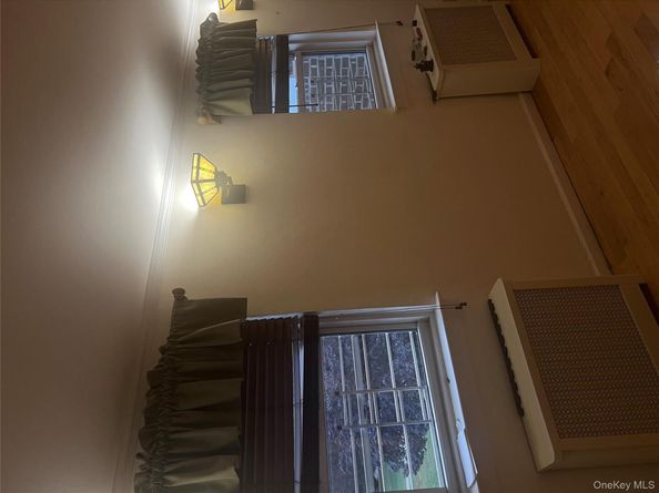 264-31 Langston Avenue 2nd Fl., Glen Oaks NY 11004