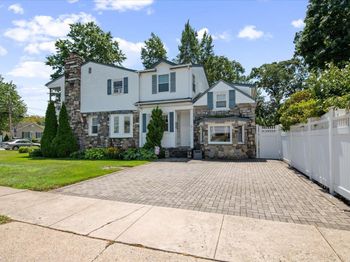 1016 Tyrus Court