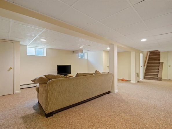 1016 Tyrus Court, Merrick NY 11566
