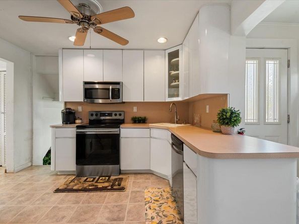 1016 Tyrus Court, Merrick NY 11566
