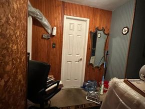 238 Babylon Turnpike, Freeport NY 11520