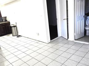 2164 Cross Bronx Expressway, Bronx NY 10472