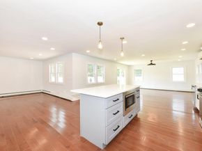 907 Pearl Street, Bohemia NY 11716