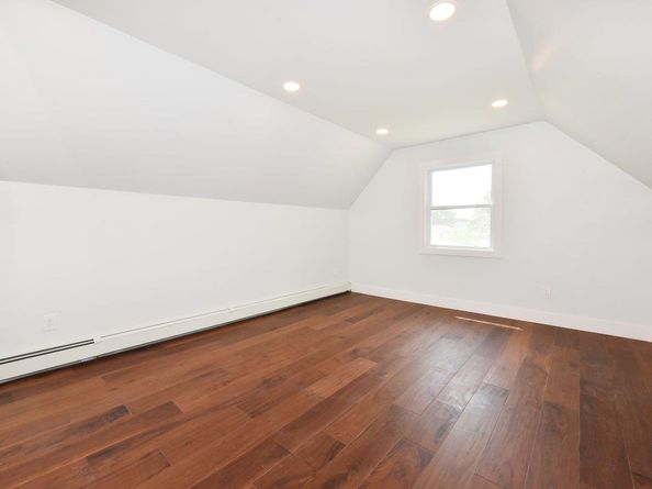 907 Pearl Street, Bohemia NY 11716