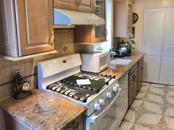 87-14 161 Avenue, Howard Beach NY 11414
