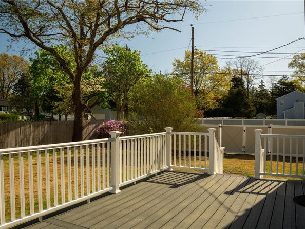 37 Amsterdam Street, Huntington NY 11743