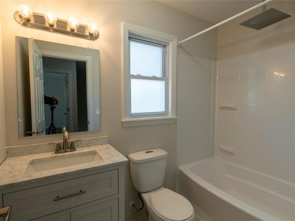 37 Amsterdam Street, Huntington NY 11743