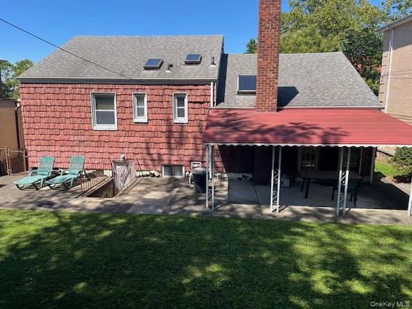 24914 Cambria Ave Avenue, Little Neck NY 11362