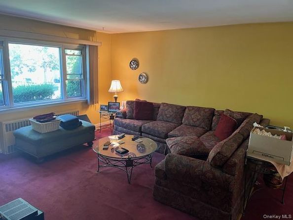 24914 Cambria Ave Avenue, Little Neck NY 11362
