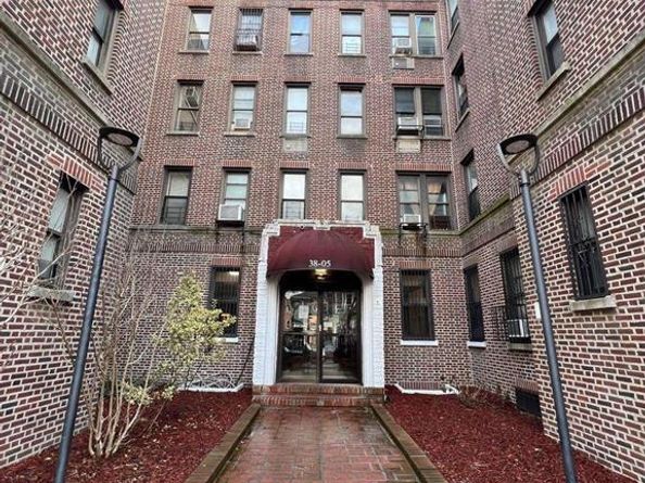 38-05 65th Street 2F, Woodside NY 11377