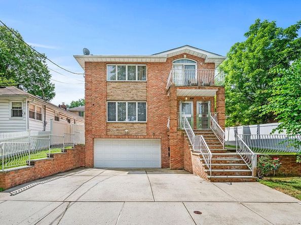 253-12 58 Avenue, Little Neck NY 11362