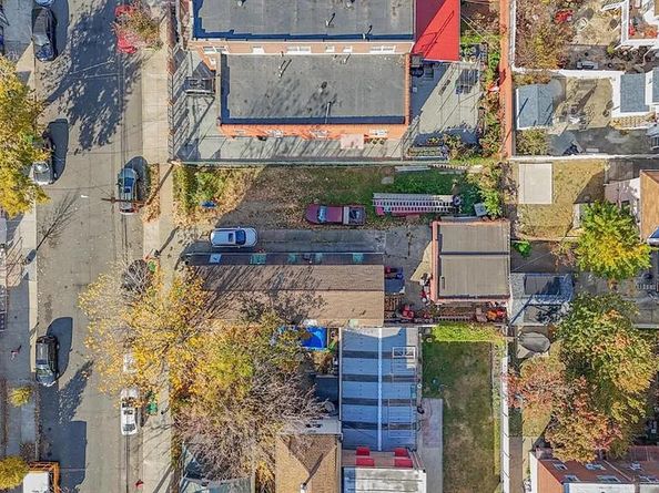 410 Thieriot Avenue, Bronx NY 10473
