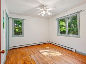 27 Jagger Lane, Westhampton NY 11977