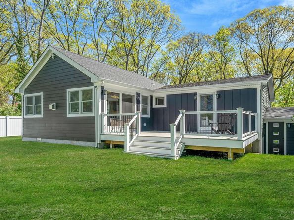40 Friendly Road, Smithtown NY 11787