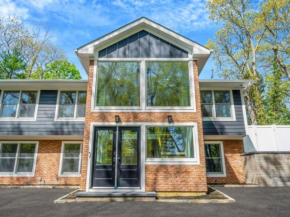 40 Friendly Road, Smithtown NY 11787