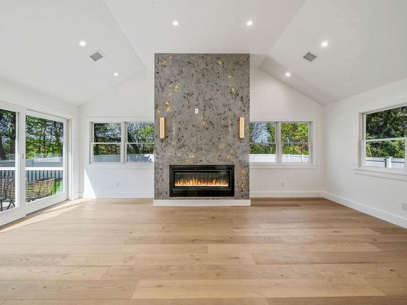 40 Friendly Road, Smithtown NY 11787