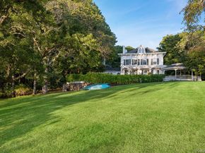 5 N Menantic Road, Shelter Island NY 11964
