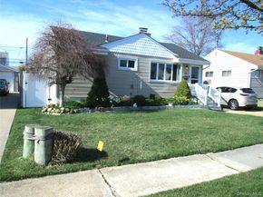 44 Hubbard Avenue, Freeport NY 11520