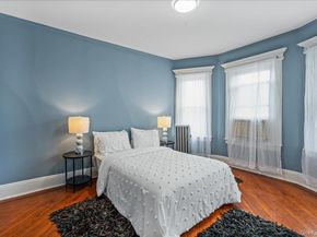 19619 89th Road, Hollis NY 11423