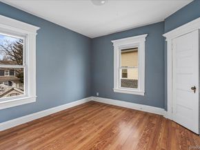 19619 89th Road, Hollis NY 11423