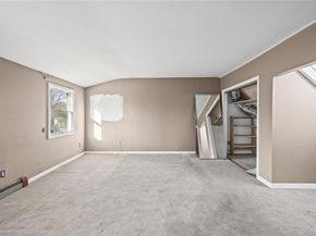 4 Vale Court, Mount Sinai NY 11766