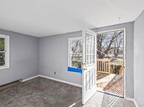 4 Vale Court, Mount Sinai NY 11766