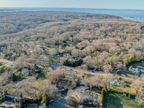 4 Vale Court, Mount Sinai NY 11766