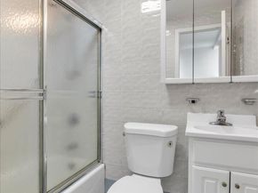 25 W Broadway 207, Long Beach NY 11561