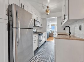 25 W Broadway 207, Long Beach NY 11561