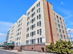 25 W Broadway 207, Long Beach NY 11561