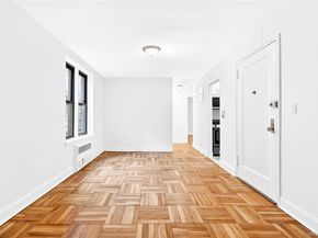 2244 Bronx Park E 1C, Bronx NY 10467