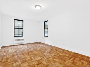 2244 Bronx Park E 1C, Bronx NY 10467