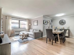 57-69 246th Crescent A3, Douglaston NY 11362