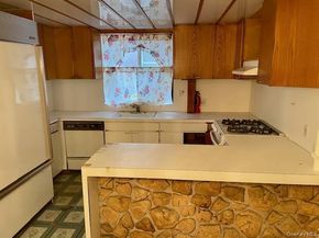 39-47 49th Street, Sunnyside NY 11104