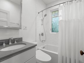49 Weaver Street, Larchmont NY 10538