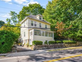 49 Weaver Street, Larchmont NY 10538