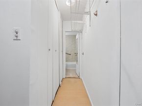 142-05 Roosevelt Avenue 331, Flushing NY 11354