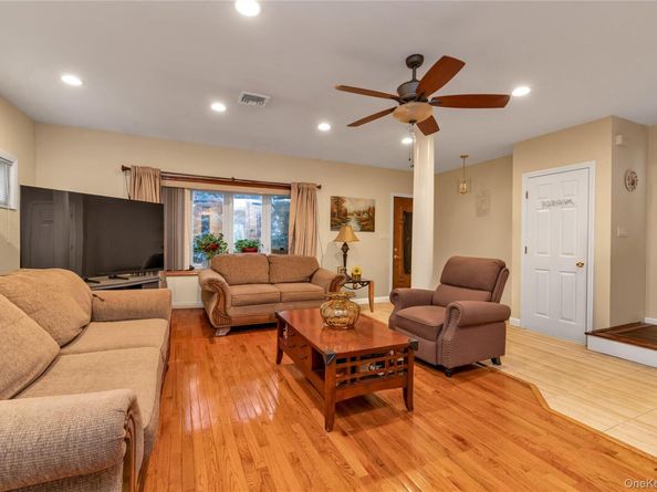 92-24 219th Street, Queens Village NY 11428