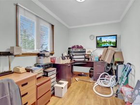 125 Marcus Avenue, New Hyde Park NY 11040