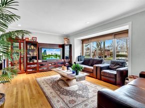 125 Marcus Avenue, New Hyde Park NY 11040