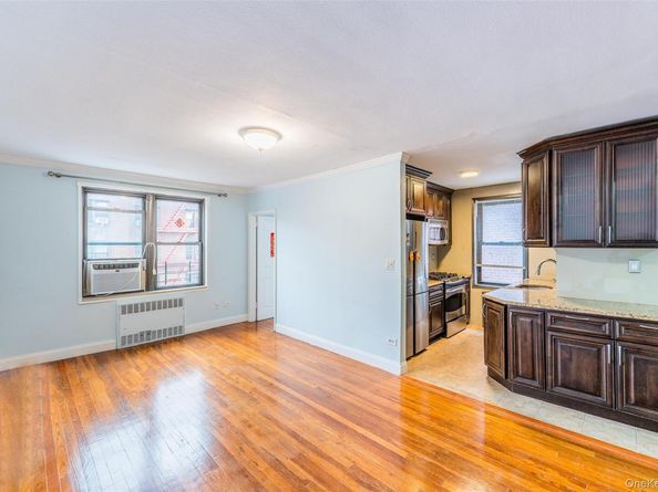 15025 72nd Road 5K, Kew Garden Hills NY 11367