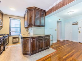 15025 72nd Road 5K, Kew Garden Hills NY 11367