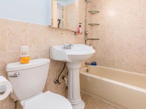 15025 72nd Road 5K, Kew Garden Hills NY 11367