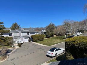 46 Vista Drive S, Manorville NY 11949