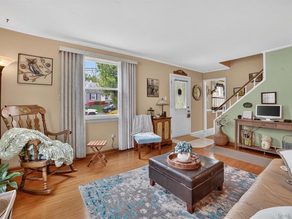 5 Cantitoe Road, Yonkers NY 10710
