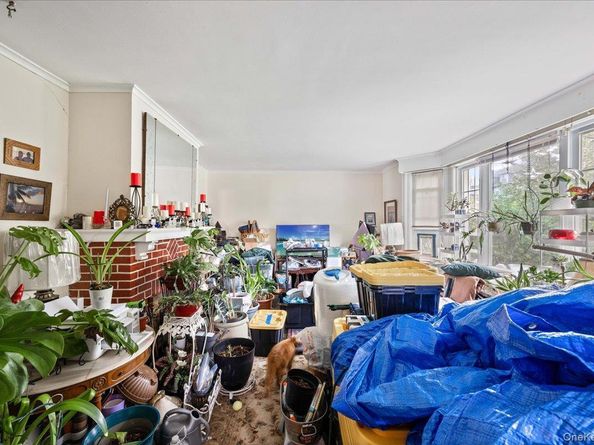 27 Faneuil Place, New Rochelle NY 10801