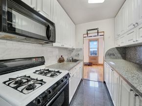 735 Avenue W 6M, Brooklyn NY 11223