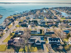 148 Exeter Road, Massapequa NY 11758