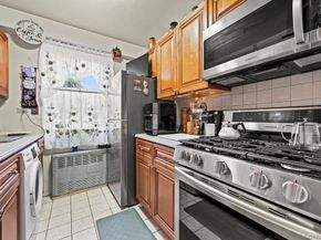 12399 Flatlands Avenue 1L, Brooklyn NY 11207