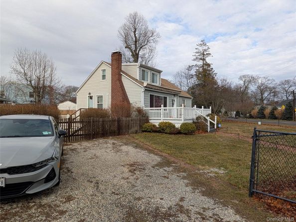 51 Lafayette Drive, Shirley NY 11967